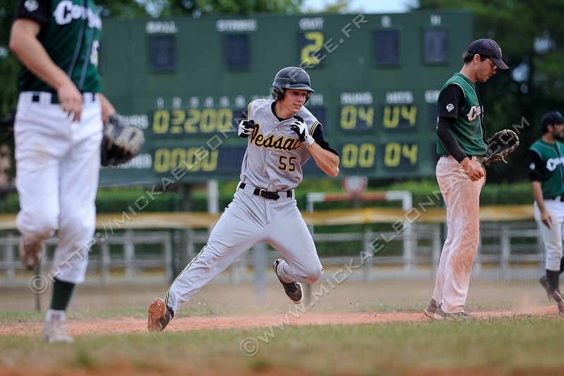 NIKON D300S - 300.0 mm f/4.0