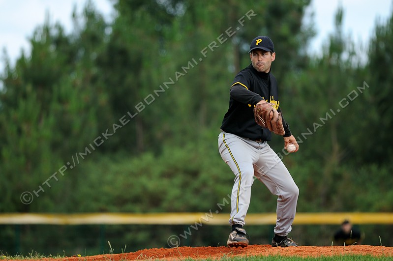 NIKON D300S - 300.0 mm f/4.0