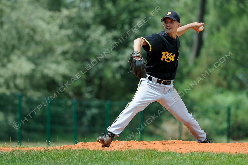 NIKON D300S - 300.0 mm f/4.0