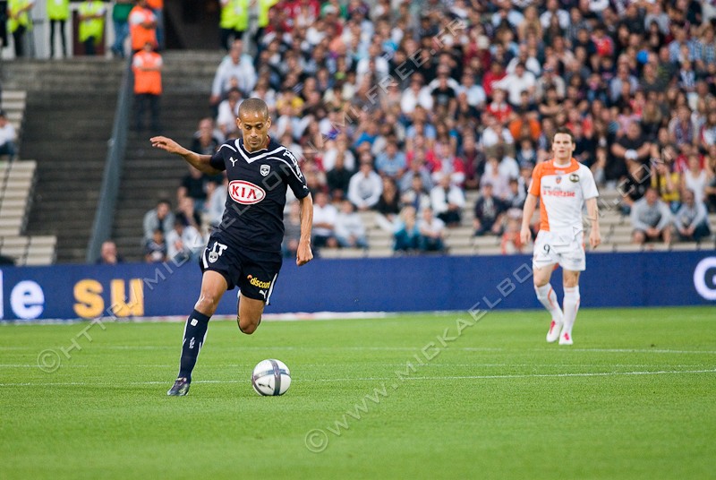 NIKON D200 - 300.0 mm f/4.0