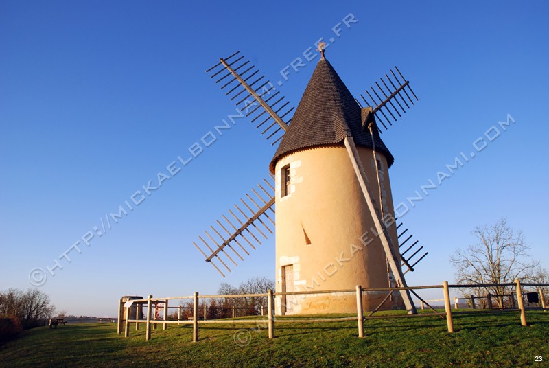 Bourg sur Gironde (3)