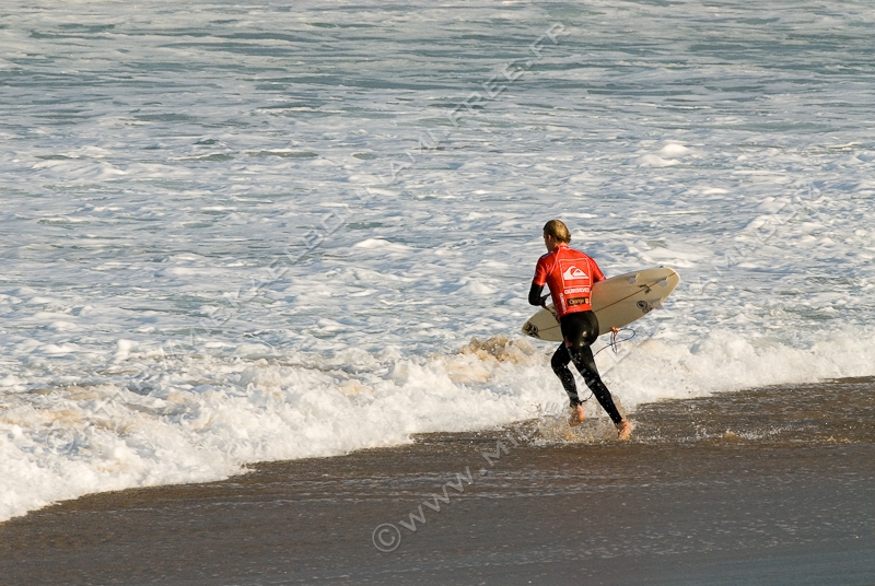 NIKON D200 - 300.0 mm f/4.0