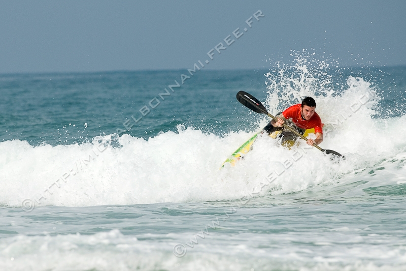 NIKON D200 - 300.0 mm f/4.0